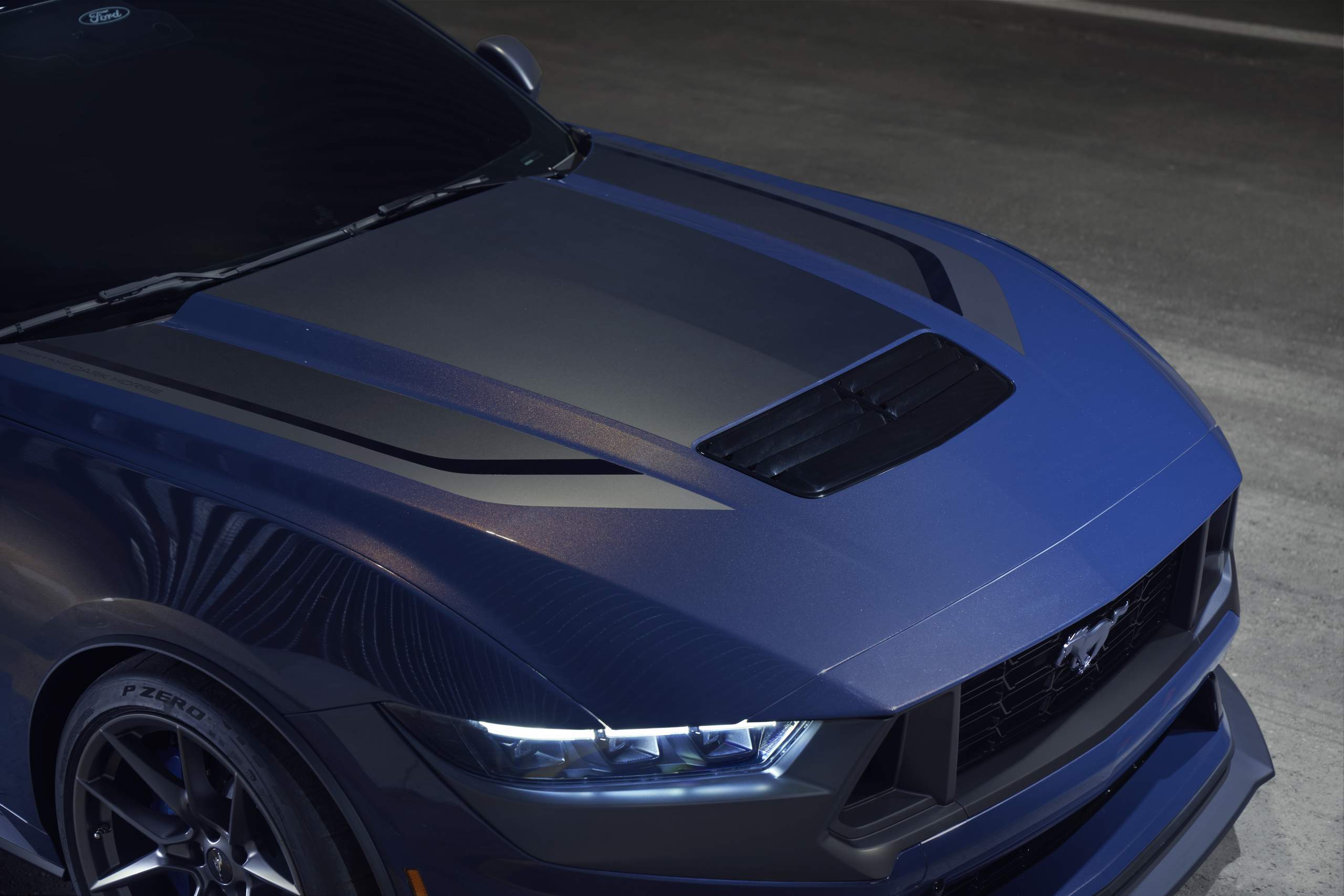 Novo Ford Mustang 2024 Dark Horse tem interior revelado Activa